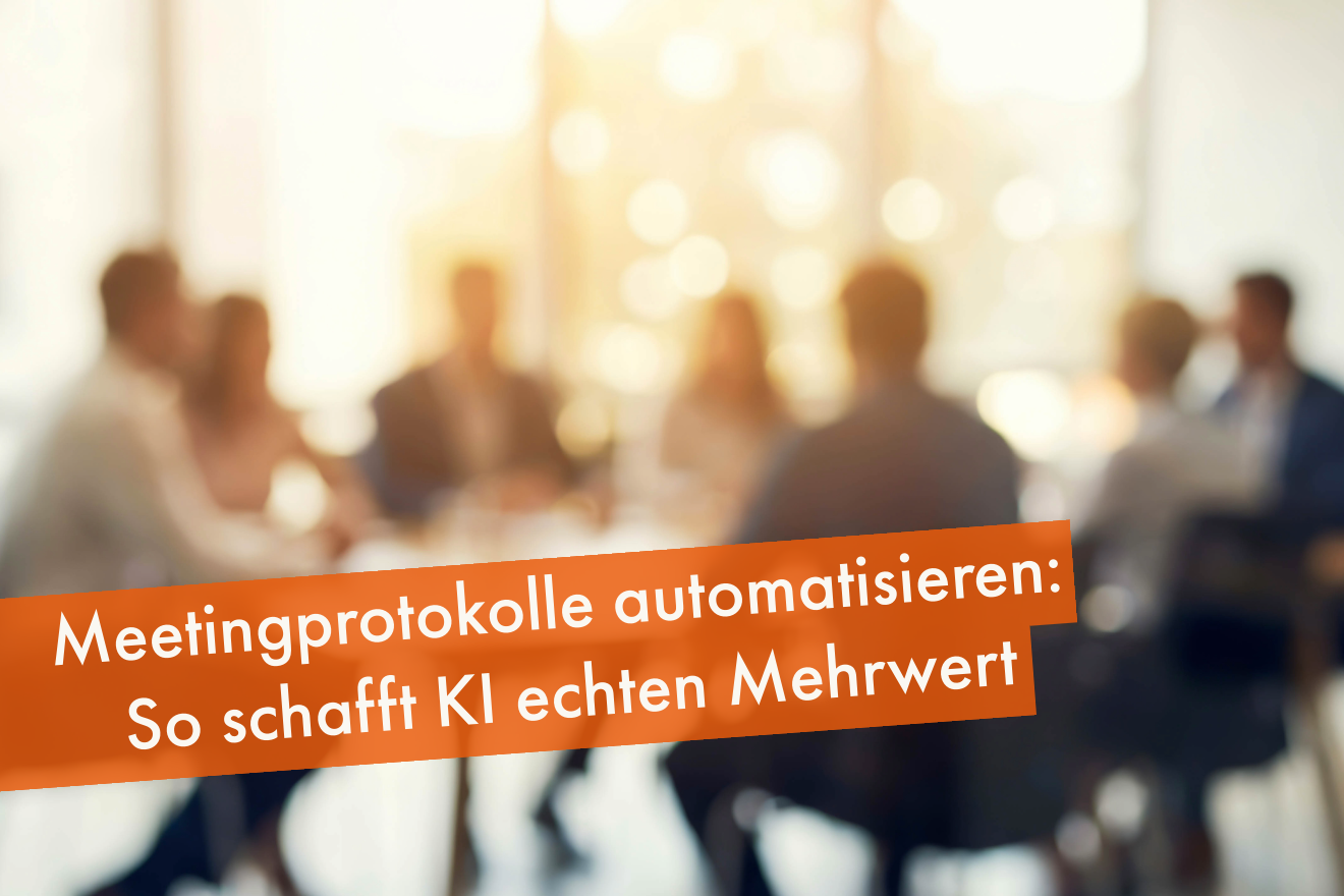 Gruppe von Menschen in einem Meeting als Symbol für automatisierte Meetingprotokolle mit KI